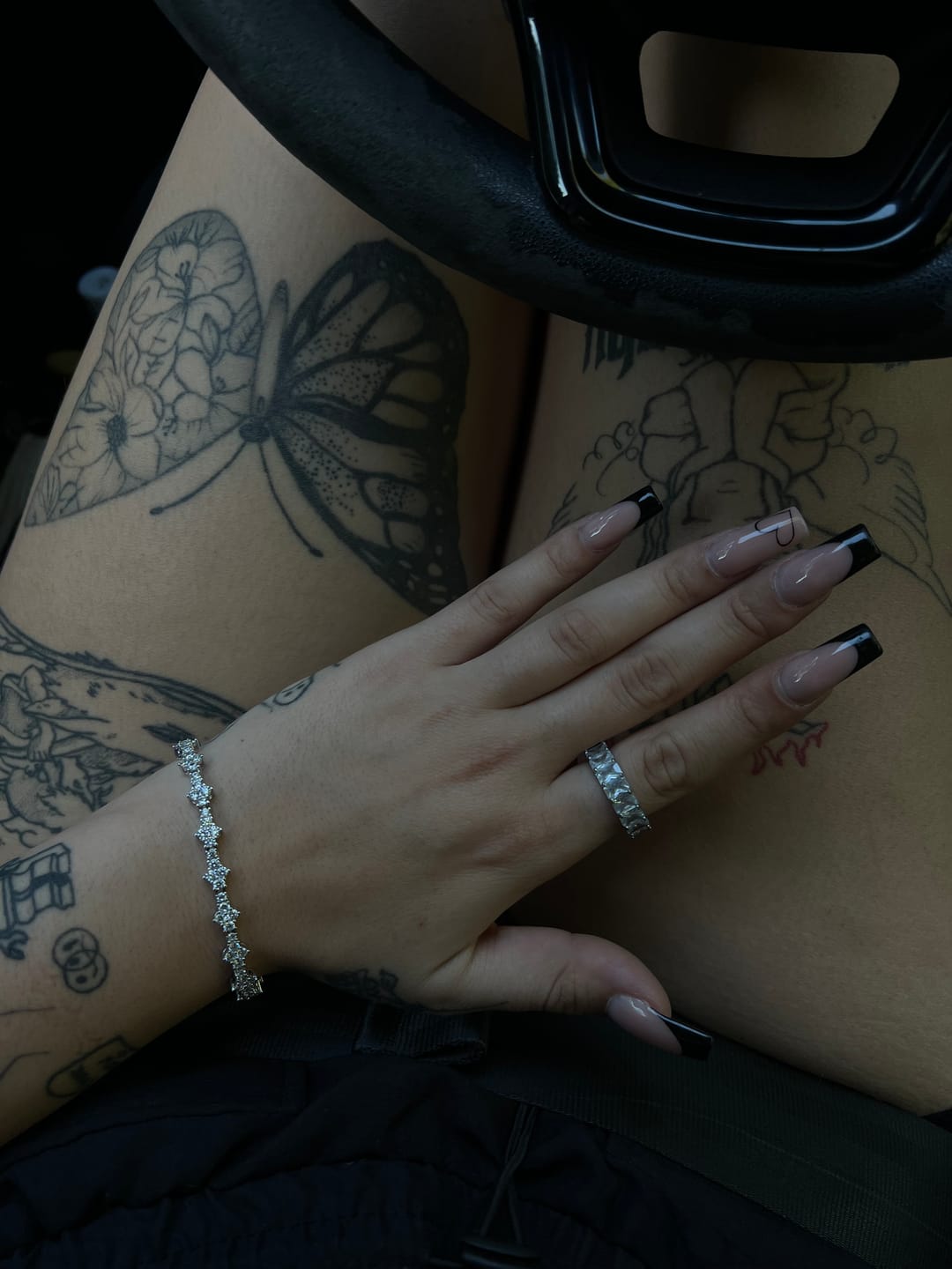 Customer photo review of HONEYCOMB BRACELET. - 3MM WHITE GOLD