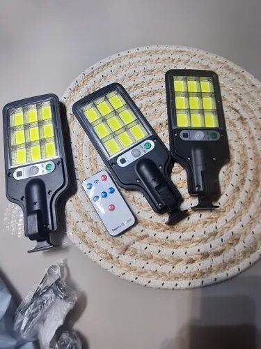 Customer photo review of Super Refletor Solar Com Sensor Automático [Compre 1 Leve 3]