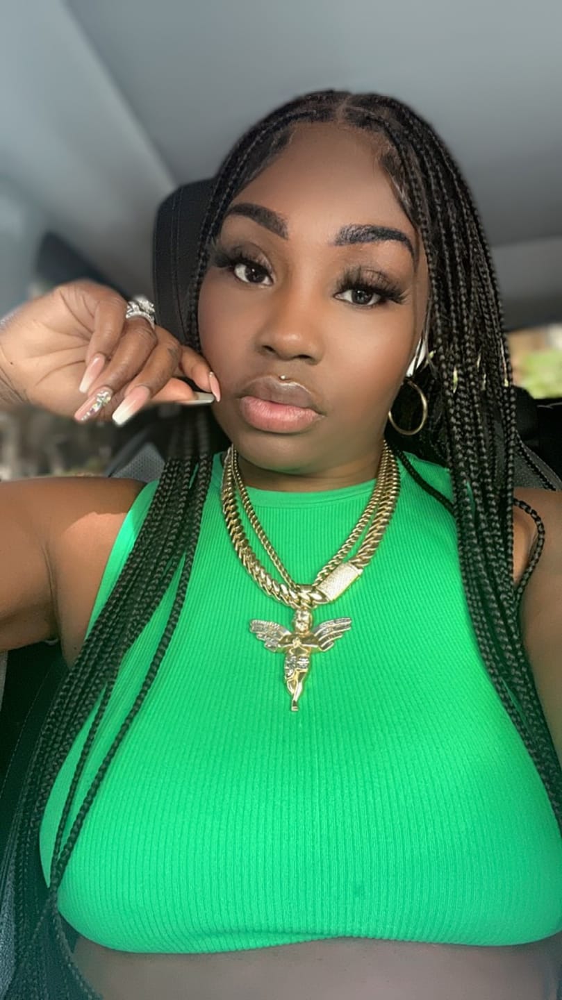 Customer photo review of Shade Knotless Braid Wig (Ready To Ship)