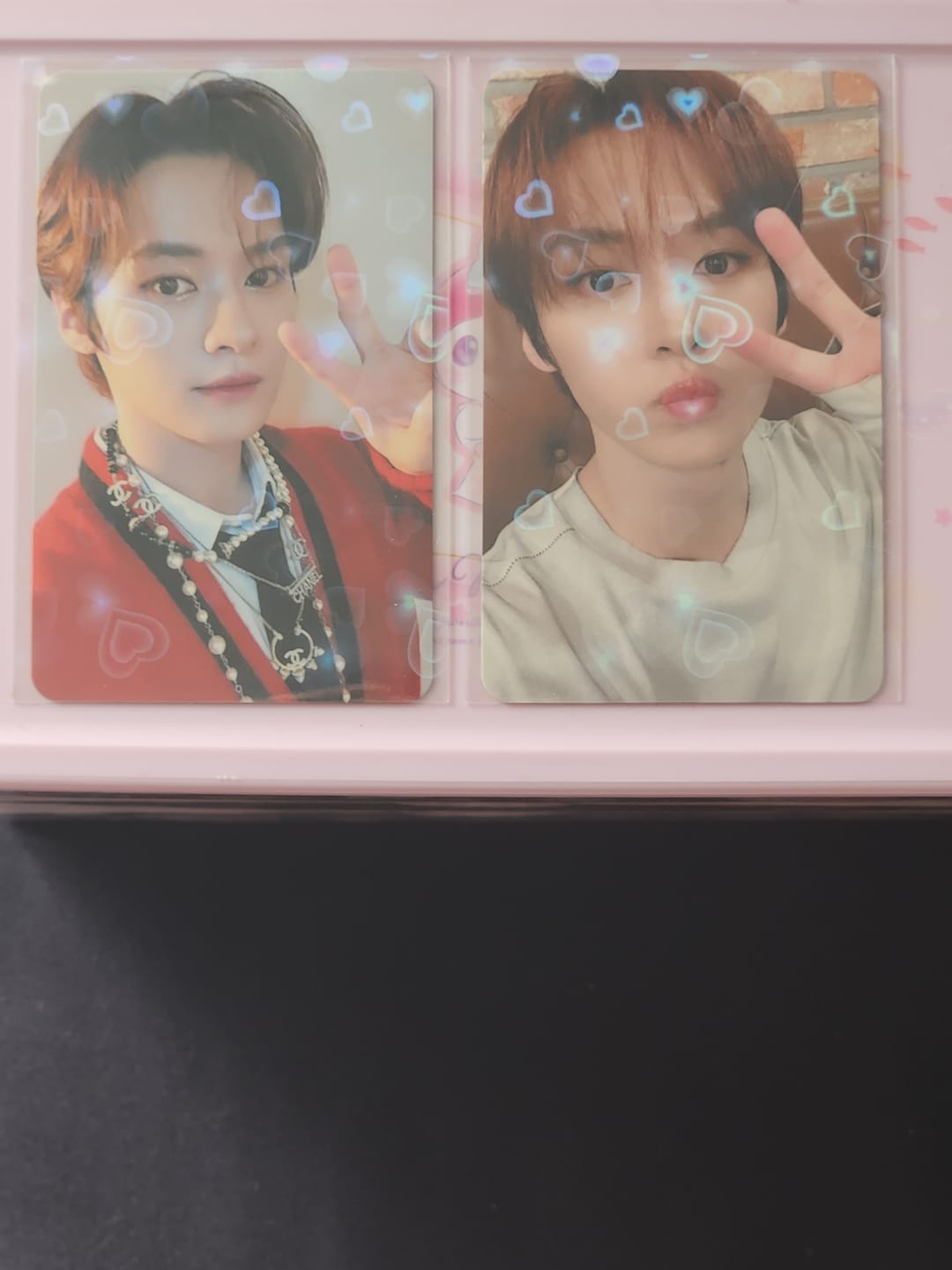 Customer photo review of PREMIUM HOLOGRAPHIC PHOTOCARD SLEEVES - HEART VERSION