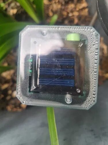 Customer photo review of Repelente Solar Ultra Sônico Espanta Pragas 24 Horas A Prova d'água