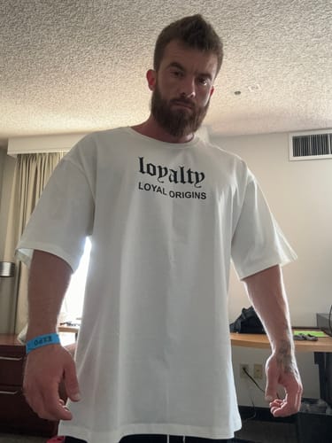 Customer photo review of 'Death Before Dishonor’ Oversized Premium Tee