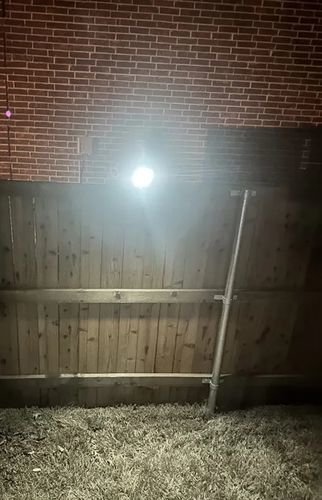 Customer photo review of Super Refletor Solar Com Sensor Automático [Compre 1 Leve 3]