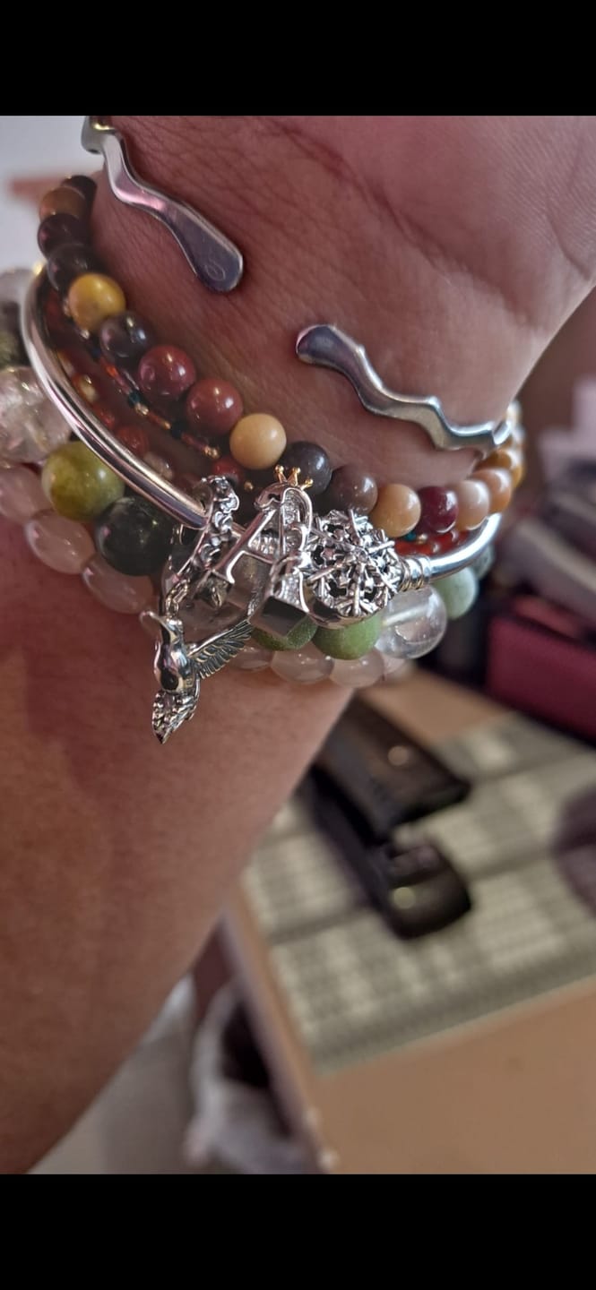 Customer photo review of Charm Colibri Mistico