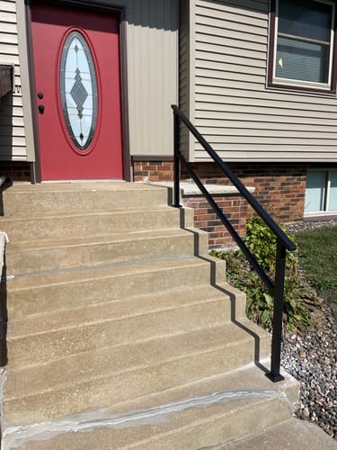 Customer photo review of Indoor/Outdoor Handrail Kit for Stairs 6 steps