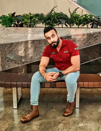 Customer photo review of FRML (Brown)