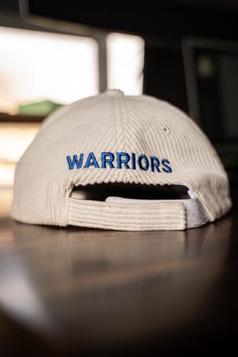 Customer photo review of Warriors Retro Lid