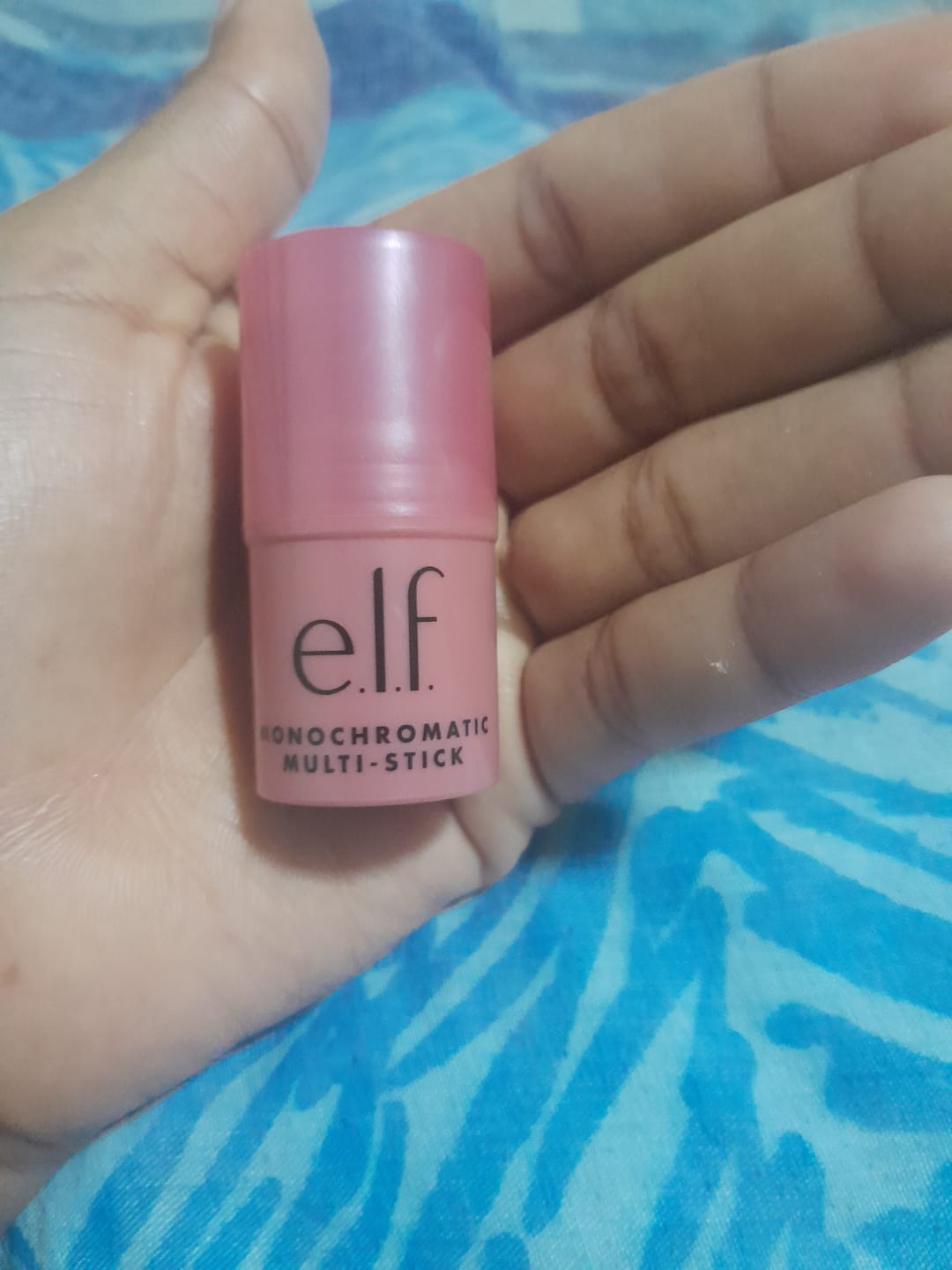 Customer photo review of MONOCHROMATIC MULTI STICK
