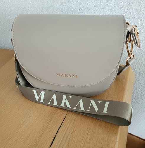 Customer photo review of KANA - TAUPE