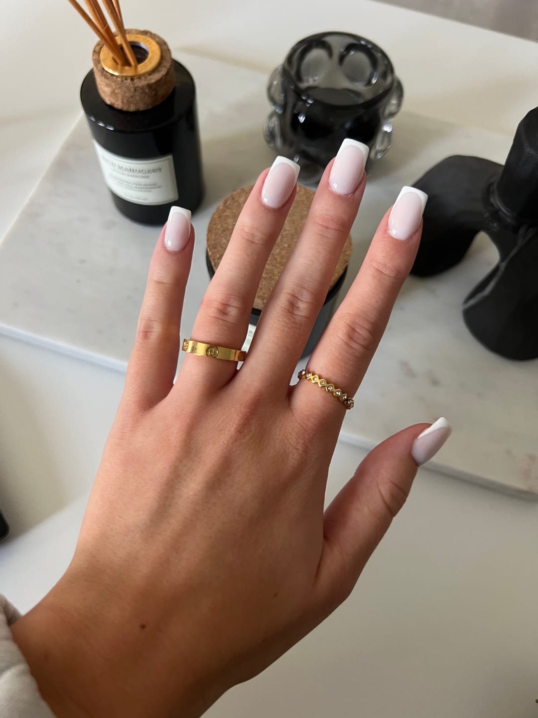 Customer photo review of Crossed Arianna Ring | 18K vergoldet
