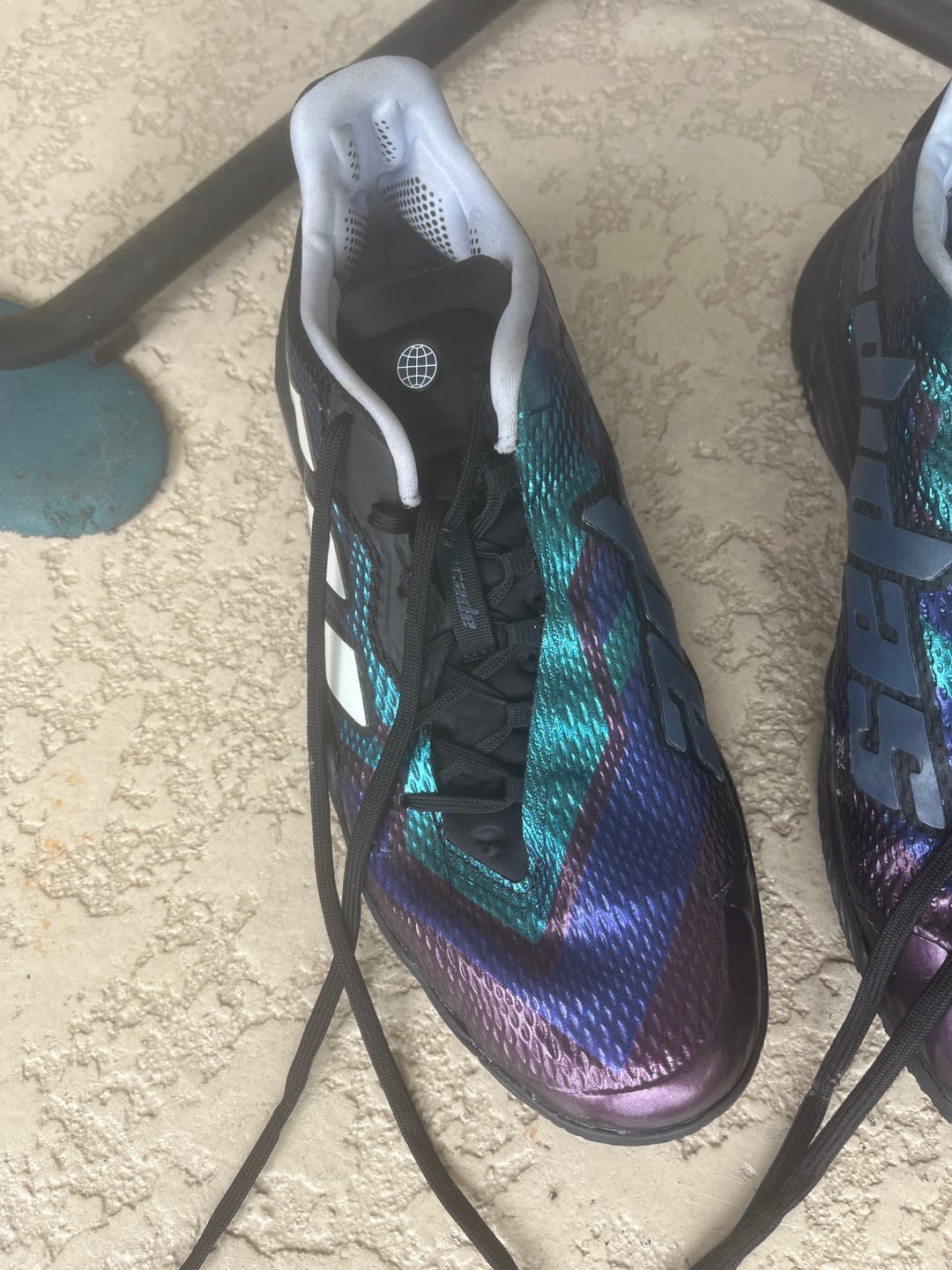 Customer photo review of Men's Adidas Barricade Tennis Shoe