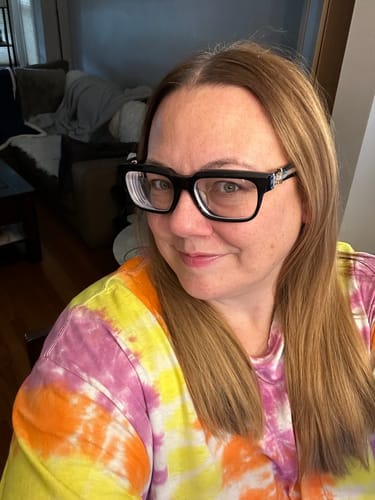 Customer photo review of Day After Brush Clean Dry Shampoo