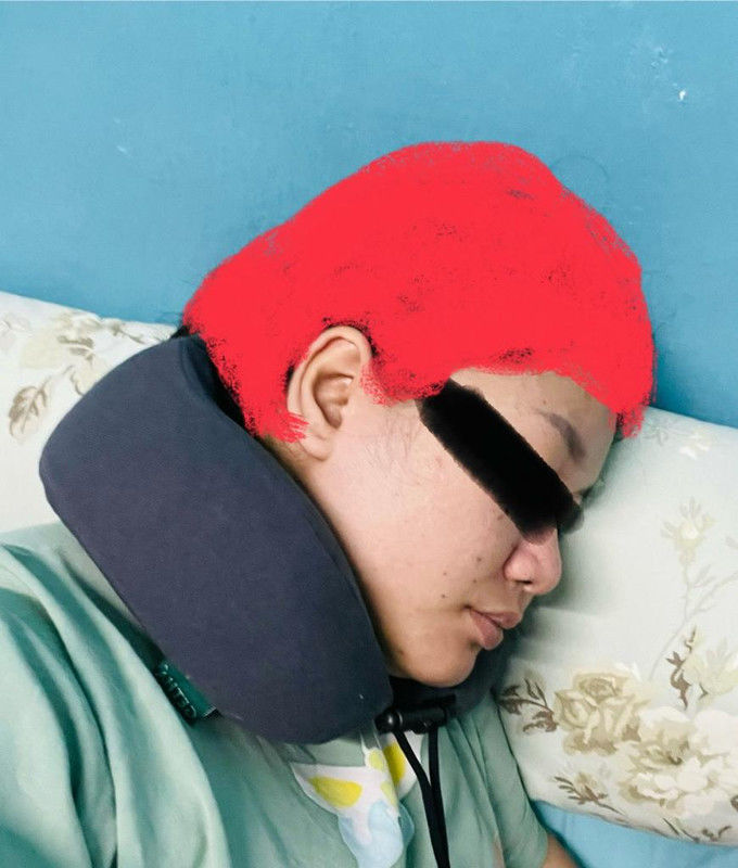 Customer photo review of Smart Neck Latex Pillow - Small