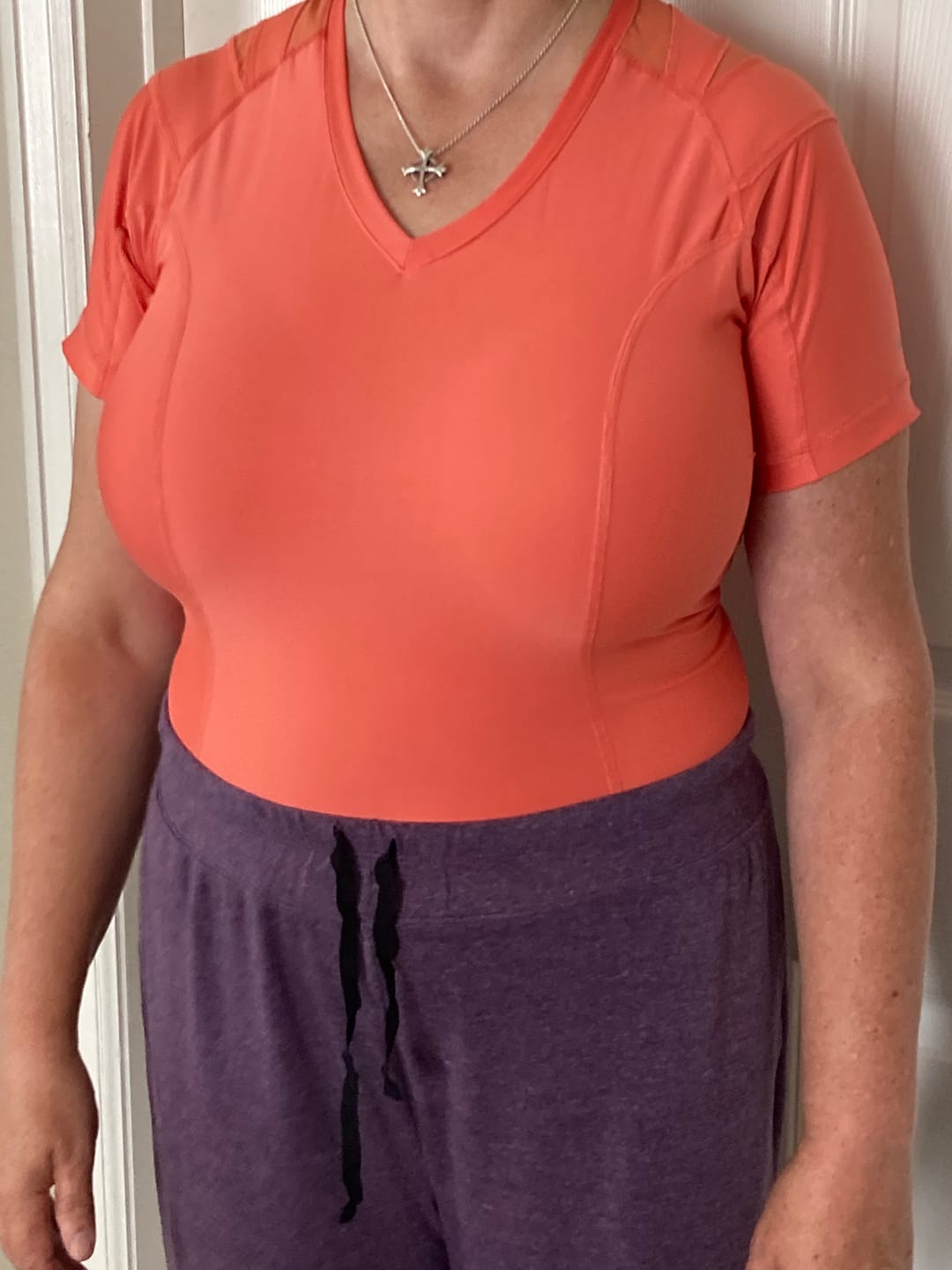 Customer photo review of Posture Shirt® For Women - Pullover