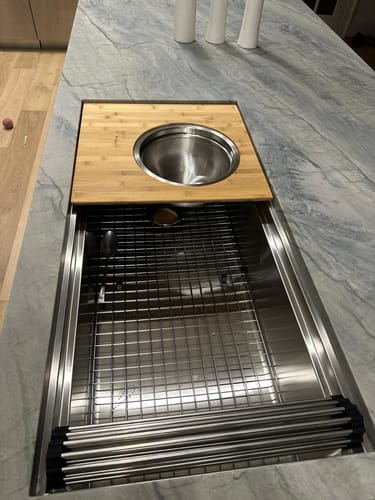 Customer photo review of 40" Workstation Sink - Single Bowl - Reversible Offset Drain (5LS40c)