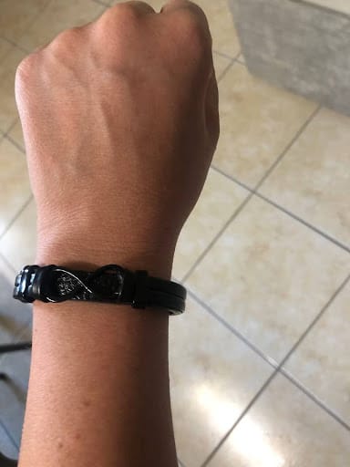 Customer photo review of Aan Mijn Man - Hou van jou voor altijd - Infinity Armband