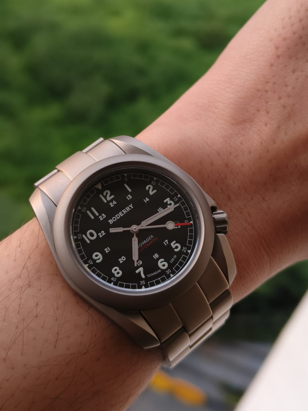 Customer photo review of 3-link Titanium Bracelet | 22mm lug width,Fits only for Voyager Watch