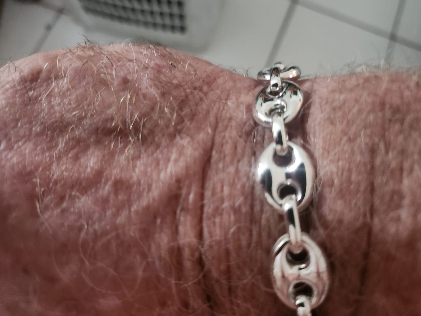 Customer photo review of 925 Sterling Silver Men's Puffed Mariner Chain Bracelet 14mm 9 inch 25 gr