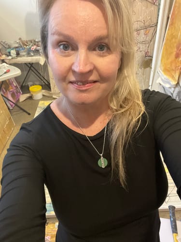 Customer photo review of Milkshake colour care x-mas pack with incredible milk