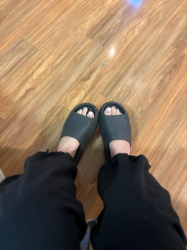 Customer photo review of Adidas Yeezy Slides 'Slate Grey'