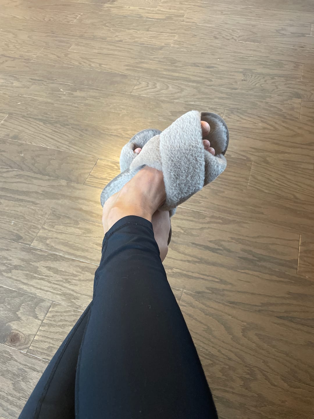 Customer photo review of Nordic Cozy Cross Band Slippers