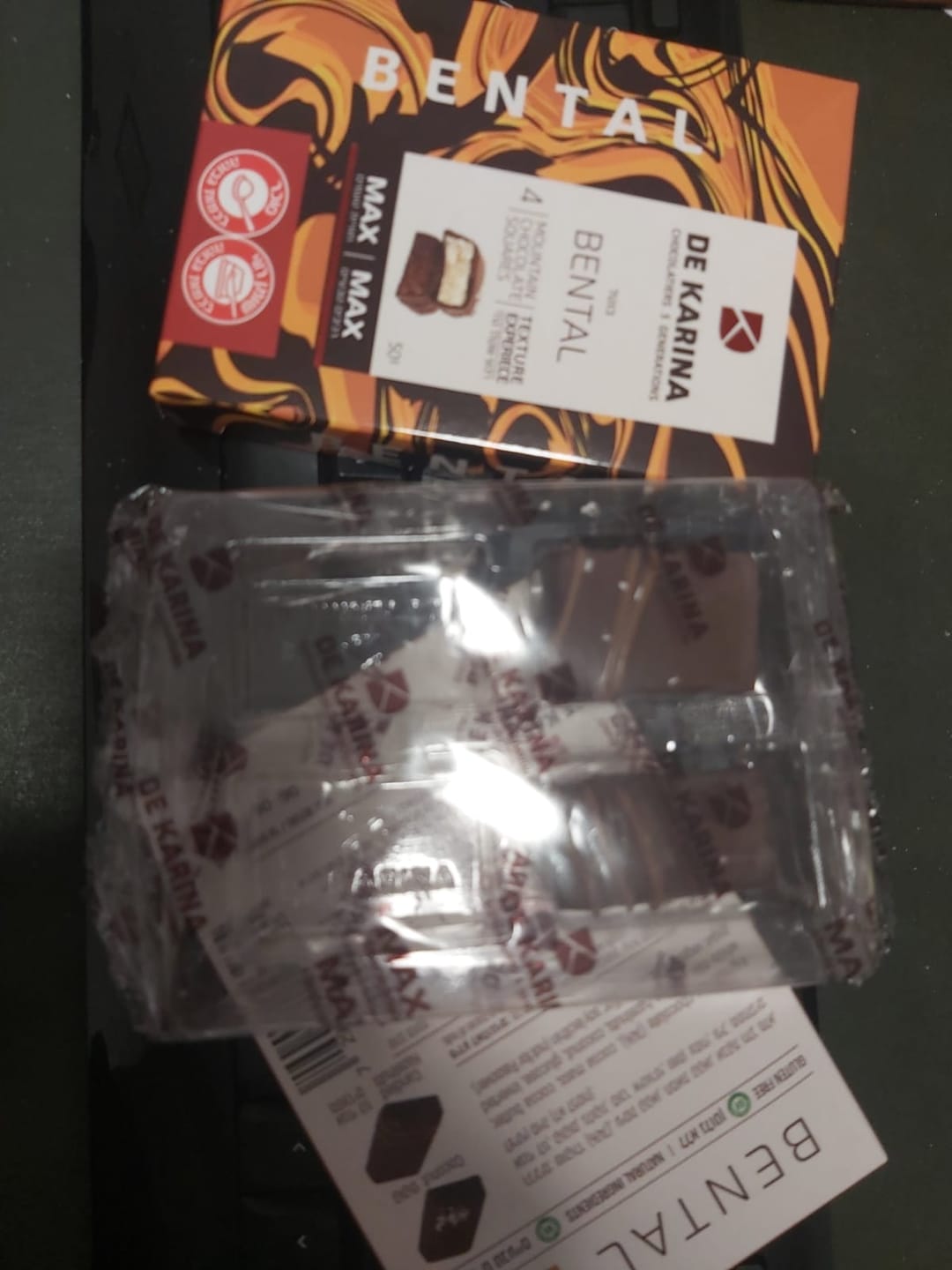 Customer photo review of Bental Dark & Strong  שזיפים בליקר וקרם אספרסו