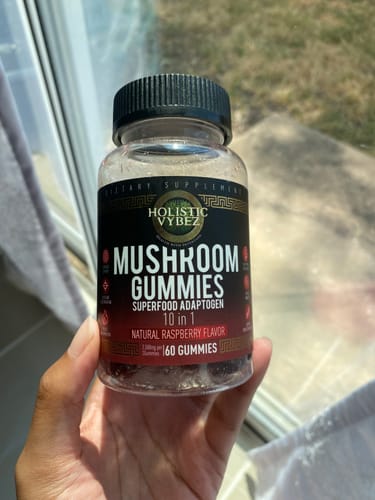 Customer photo review of MUSHROOM GUMMIES 10 IN 1 SUPERFOOD ADAPTOGEN