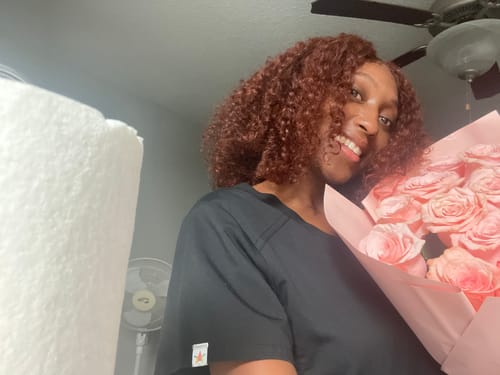 Customer photo review of Pink Roses - Nationwide