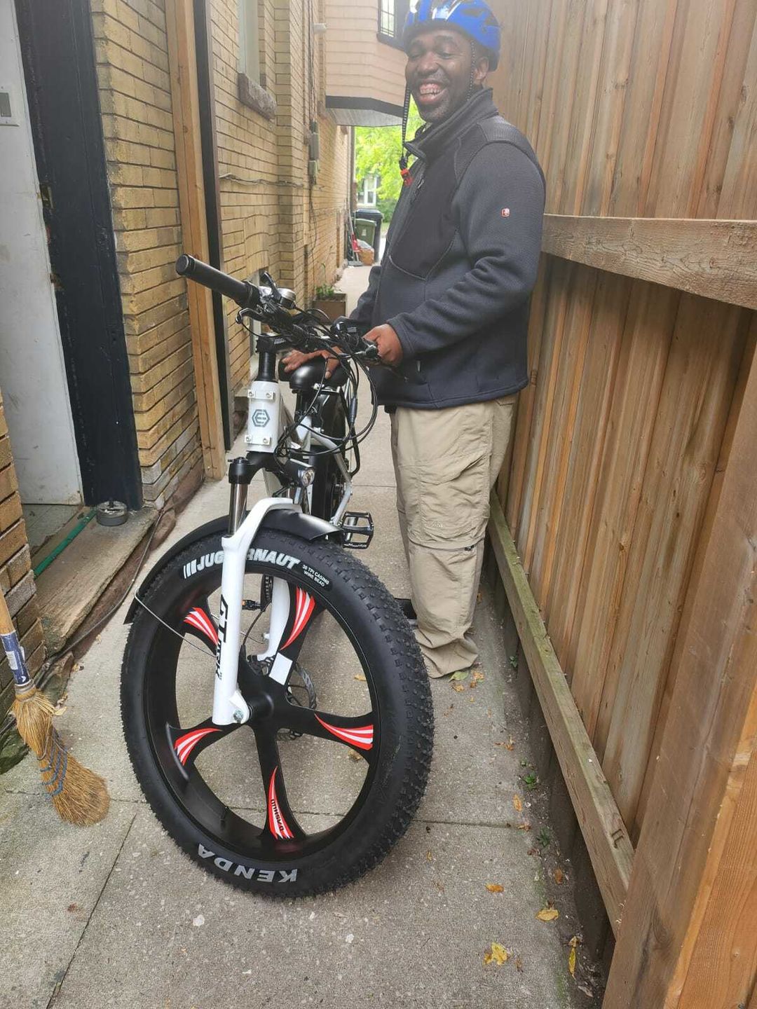 Customer photo review of E-Wild Pro