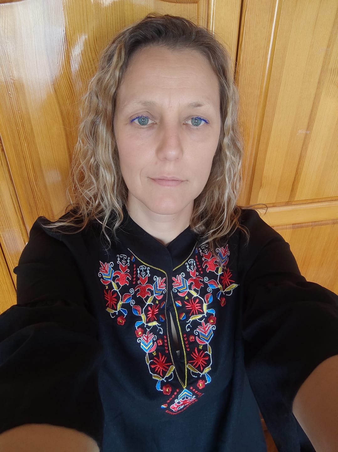 Customer photo review of Дамска риза "Самоковска"