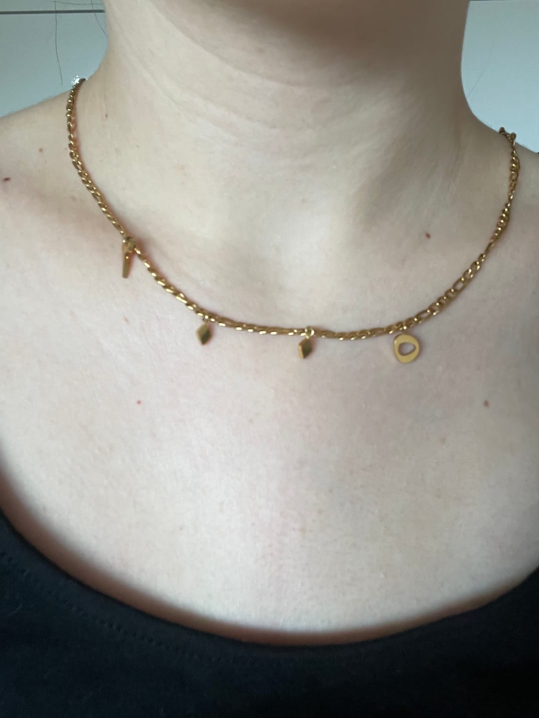 Customer photo review of Arabische Jahreszahl Kette | 18K vergoldet