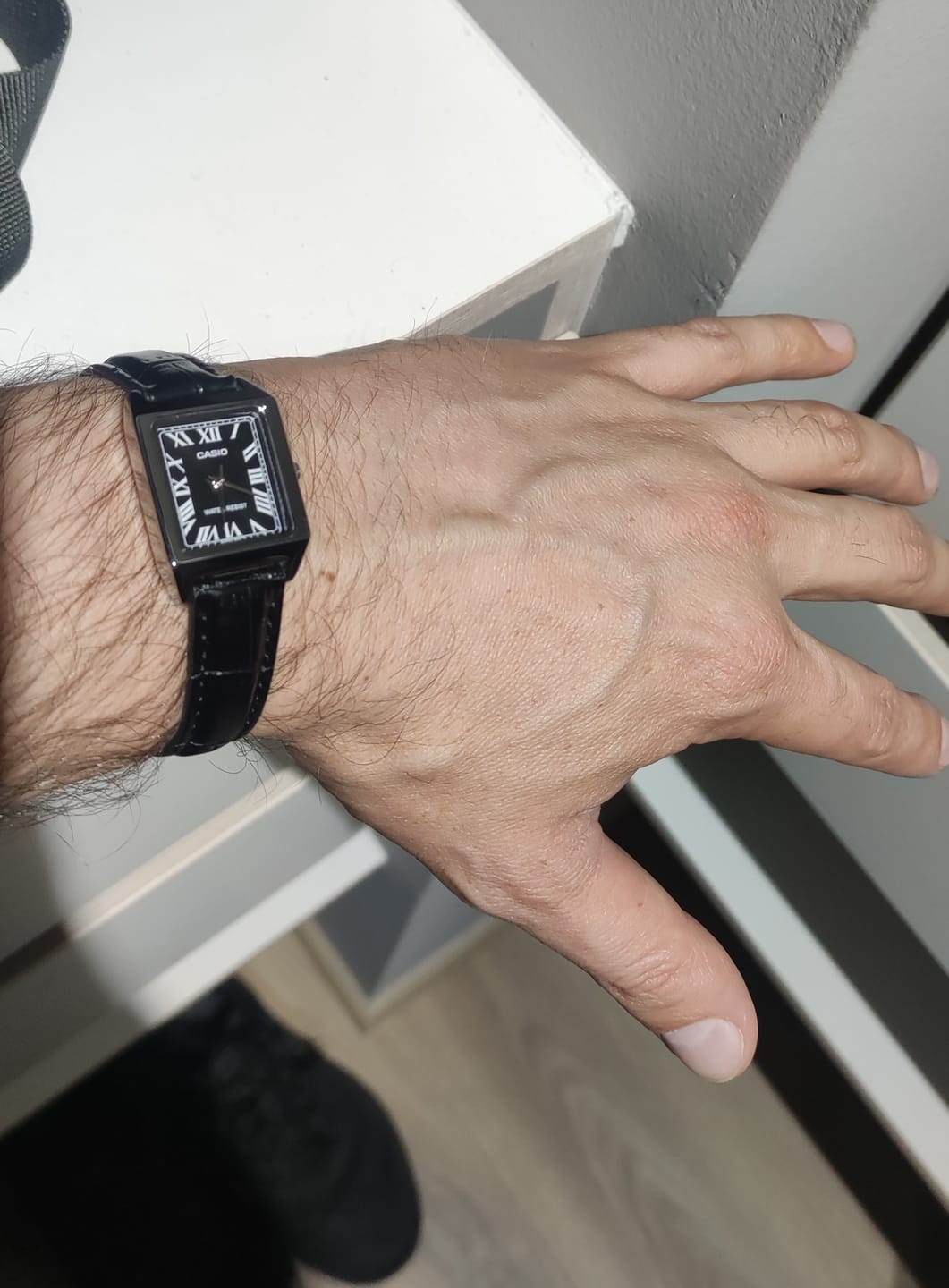 Customer photo review of Reloj Casio Tank Análogo LTP-V007L-1BUDF Cuero Dial Negro