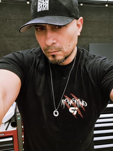 Customer photo review of [Limited Edition] HalloStream 'Werewolf' Lightweight T-Shirt