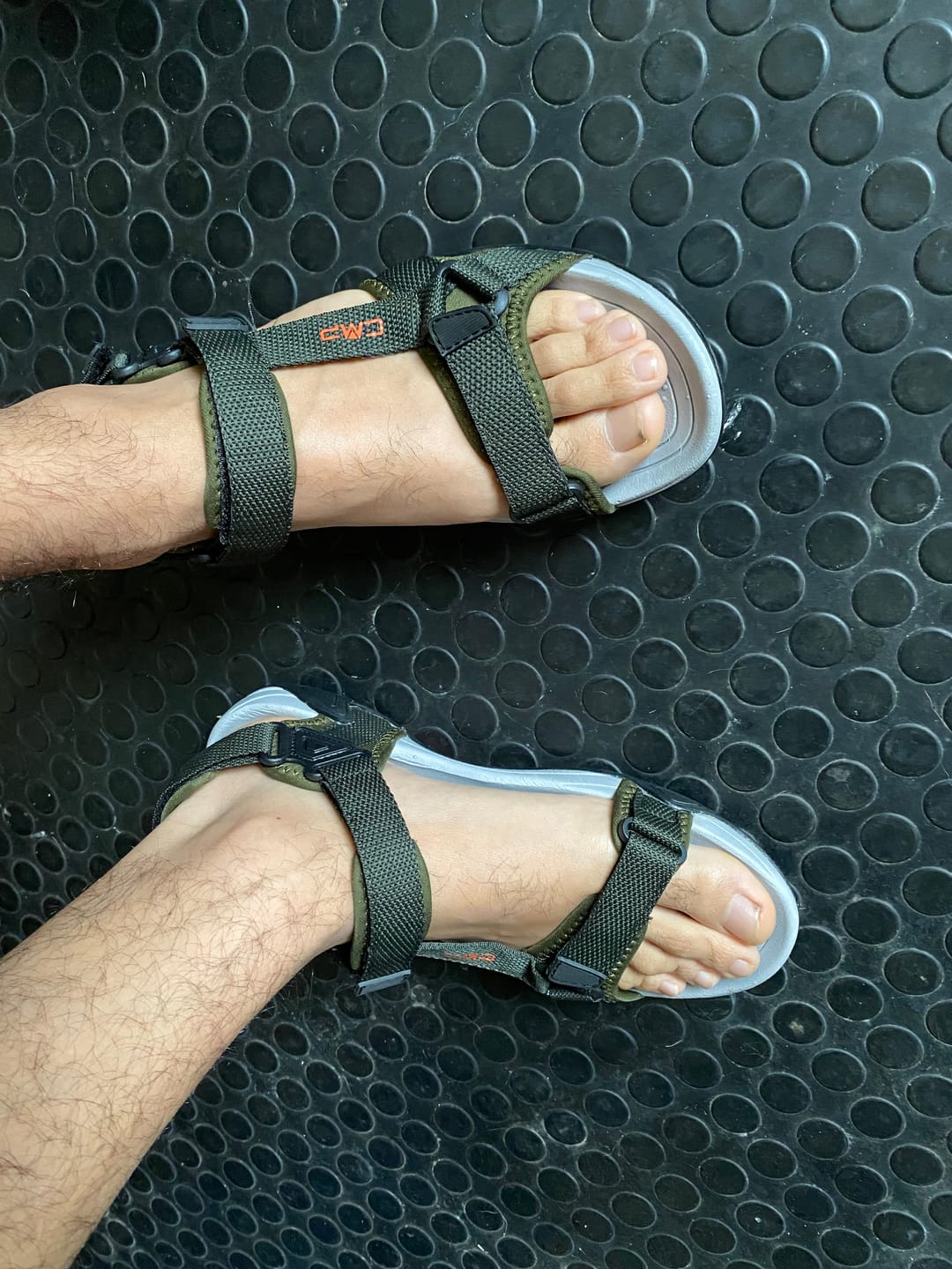 Customer photo review of Sandalia Hombre Hamal Hiking 38Q9957
