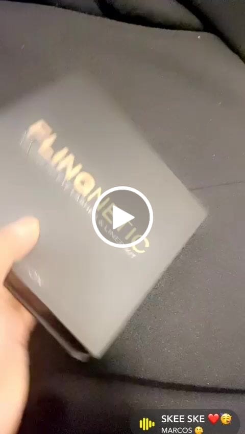 Customer video review of FLINGNETIC MAGNETIC EYE LINER & LASHES KIT (12 Magnets - NEW EDITION)