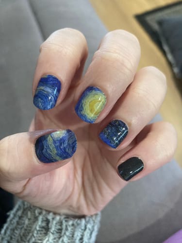 Customer photo review of Van Gough | Nail Polish Wrap