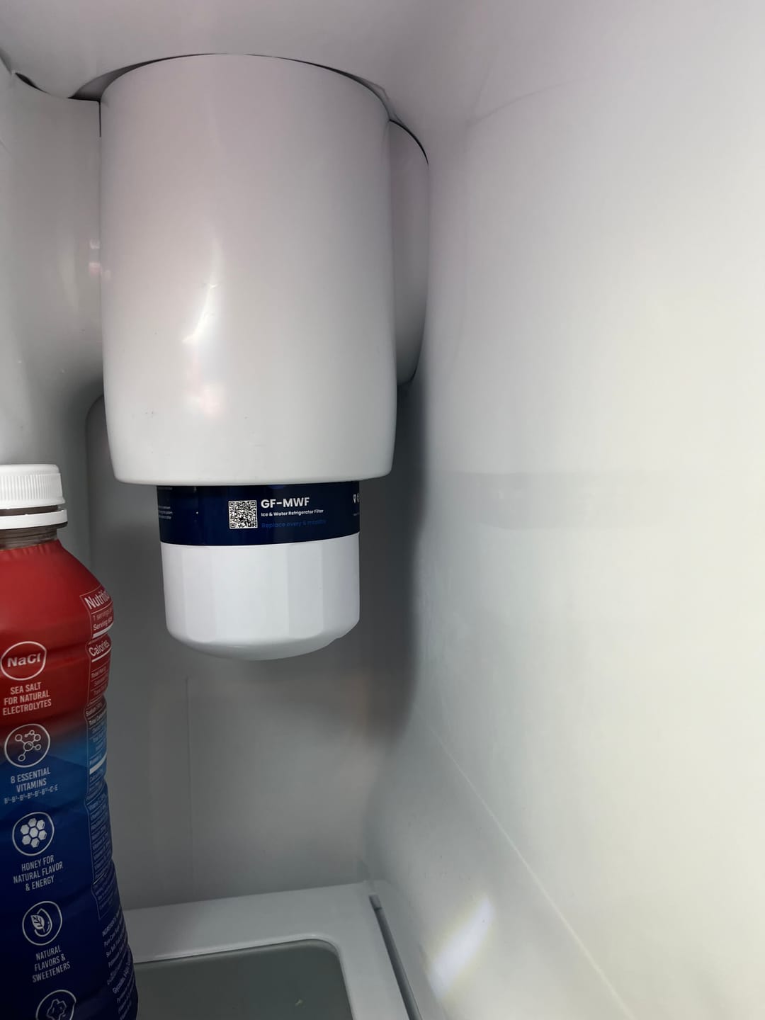 Customer photo review of Glacier Fresh Replacement for GWF Refrigerator Water Filter, GE®  MWF Water Filter