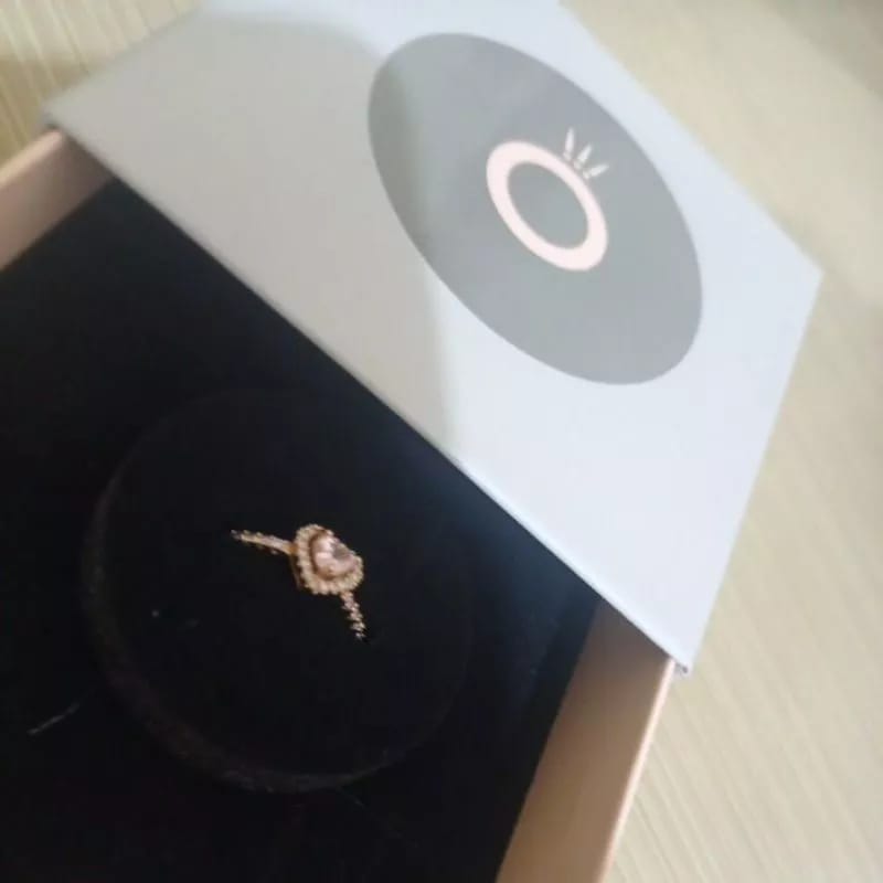 Customer photo review of ANILLO DESLUMBRANTE CORAZON PANDORA ROSE GOLD