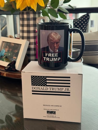 Customer photo review of Free Trump 15oz Coffee Mug