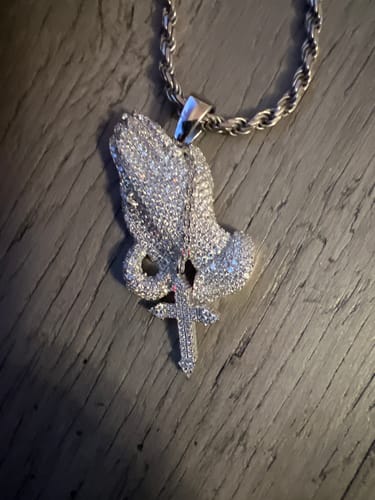 Customer photo review of 3.00 CTW Moissanite 3D Praying Hands Pendant