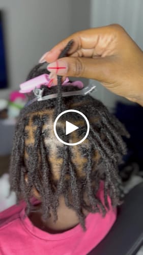 Customer video review of Sleek Locs Retwist Gel 8oz.