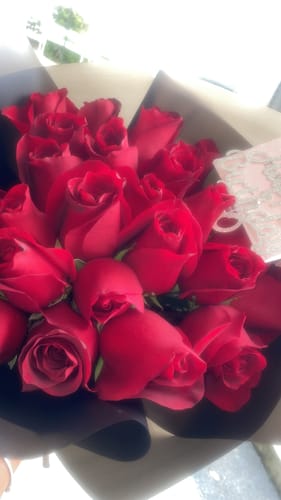 Customer photo review of Red Rose Bouquet