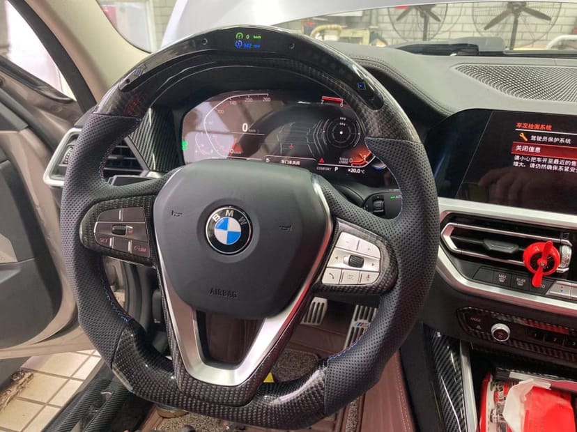 Customer photo review of 2019+ BMW 5,6,7 Series G30/G31/G10/G12/ X5 X6 X7 Sport Custom Carbon Fiber Steering Wheel