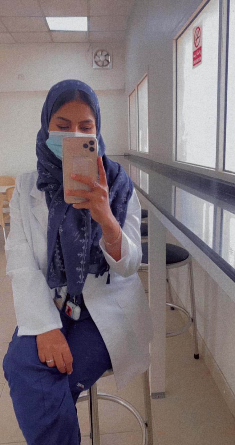 Customer photo review of لابكوت هانا جريز اناتومي ~ Hannah Lab Coat Grey's Anatomy