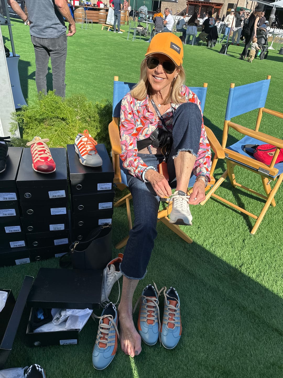 Customer photo review of Women's Gulf Low-Top Sneakers in Stone Blue