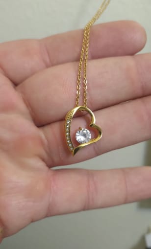 Customer photo review of Aan Mijn Dochter - Ik hou van jou - Hart Ketting