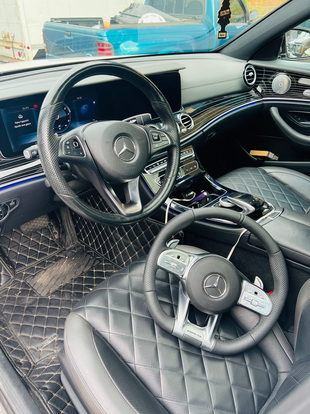 Customer photo review of Mercedes AMG upgrade Custom Carbon Fiber Steering Wheel ( FITS 2010+ ALL MODELS )