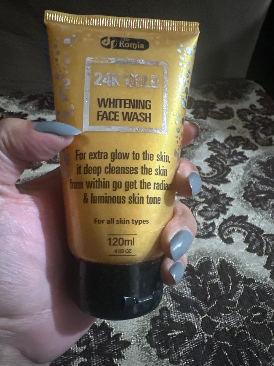 Customer photo review of 24K GOLD – BEST WHITENING FACE WASH