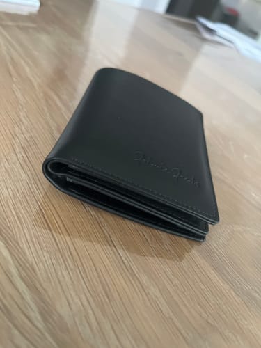 Customer photo review of Slimstar AirTag-Edition slim wallet with large coin pocket