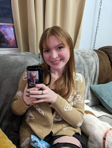 Customer photo review of Free Trump 15oz Coffee Mug